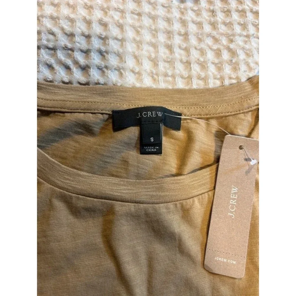 J.Crew Flamingo Embroidered Graphic Tee Size Small